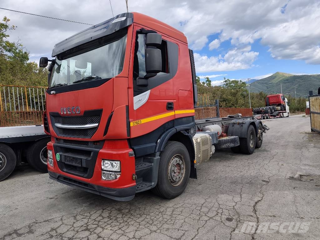 Iveco Stralis 260 S42 Camiones portacoches