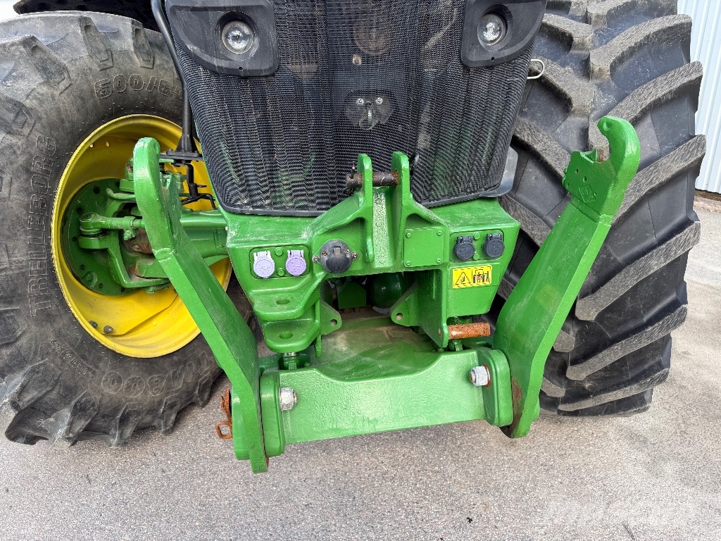 John Deere 7290 R الجرارات