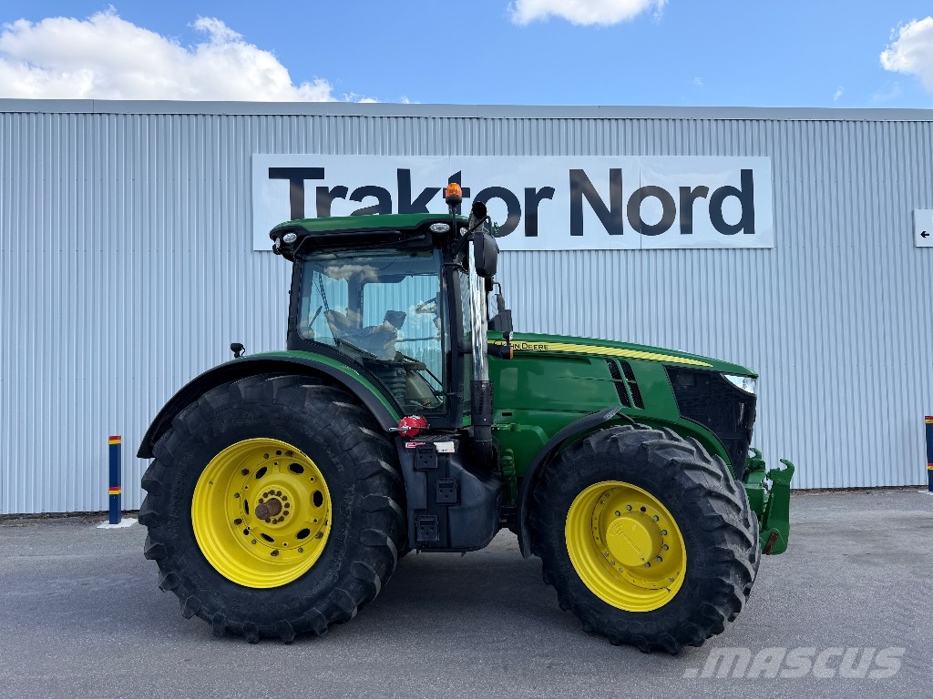 John Deere 7290 R الجرارات