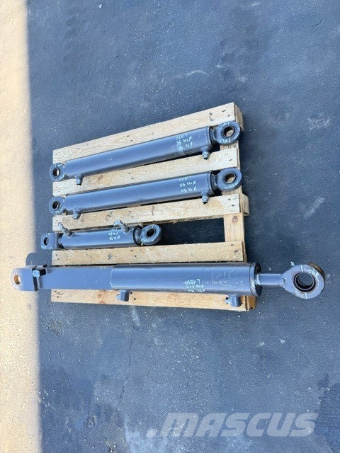 Hitachi ZW 95-6 used hydraulic parts complet هيدروليات