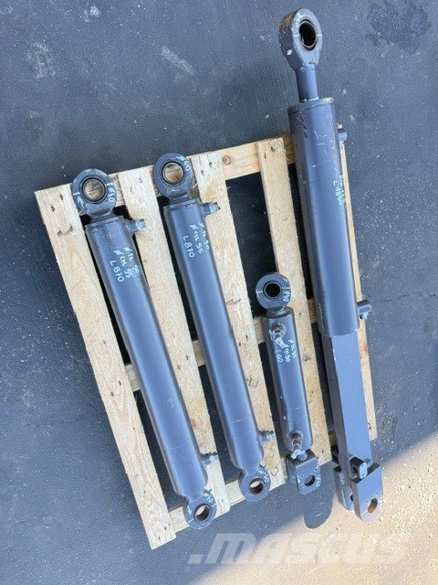 Hitachi ZW 95-6 used hydraulic parts complet هيدروليات