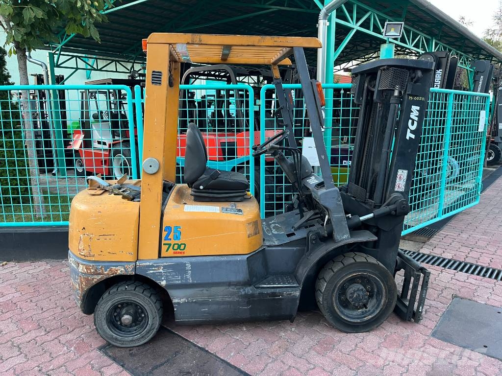 TCM FG25N-5T V-3974 OB Gasolmotviktstruckar