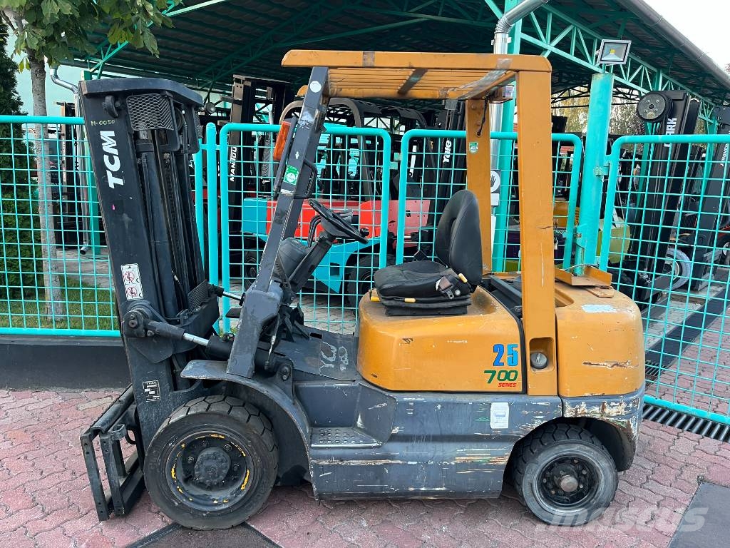 TCM FG25N-5T V-3974 OB Gasolmotviktstruckar