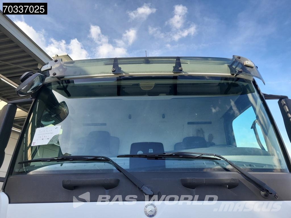 Mercedes-Benz Antos 2124 4X2 2t Tailgate 6-Cylinder Automatic Eu Fast kasse