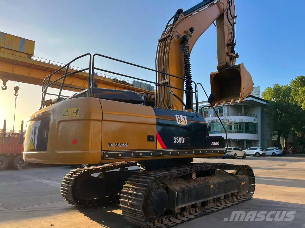 CAT 336 D Koparki gąsienicowe