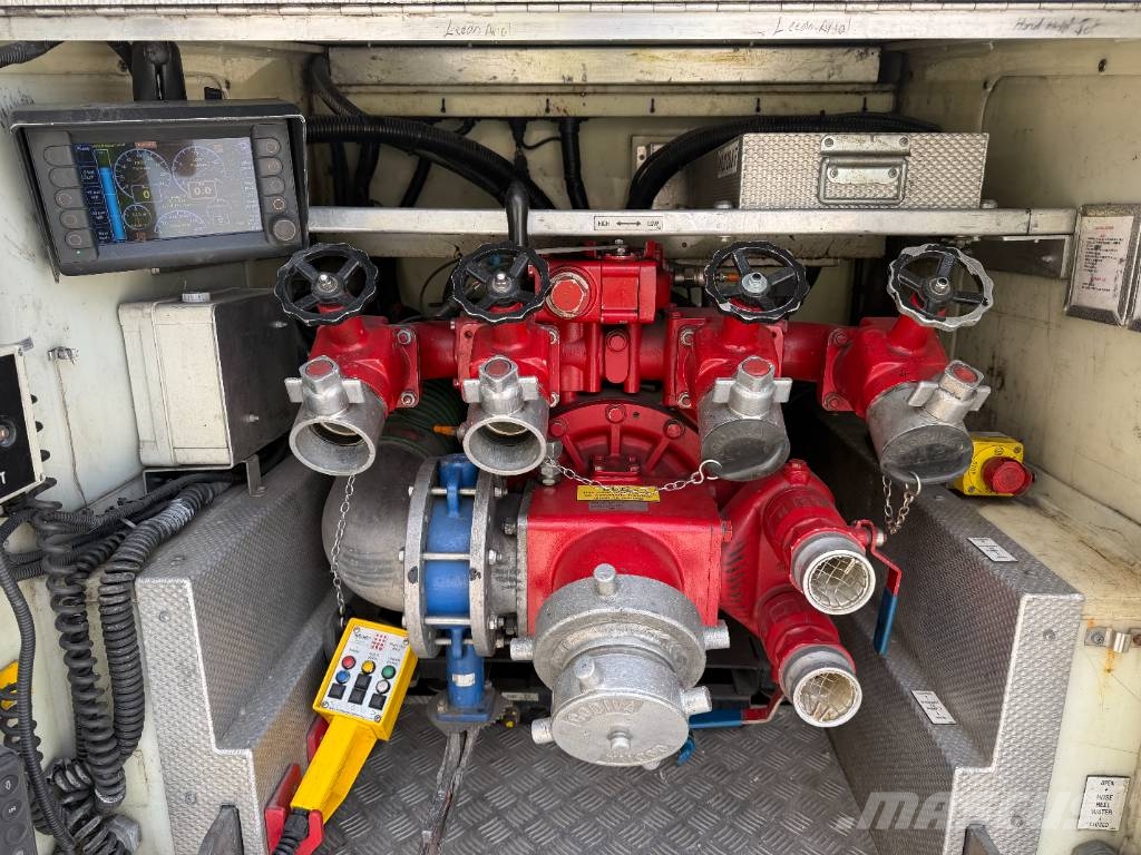 MAN 13.290 4x4 Fire Truck شاحنات حريق