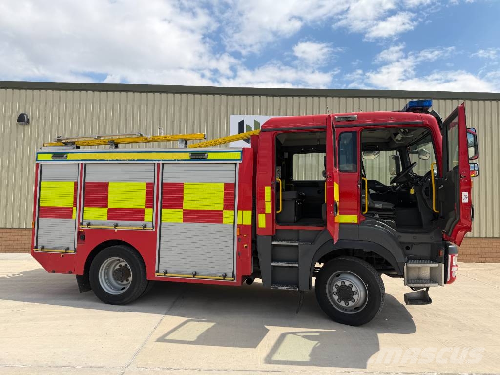 MAN 13.290 4x4 Fire Truck شاحنات حريق