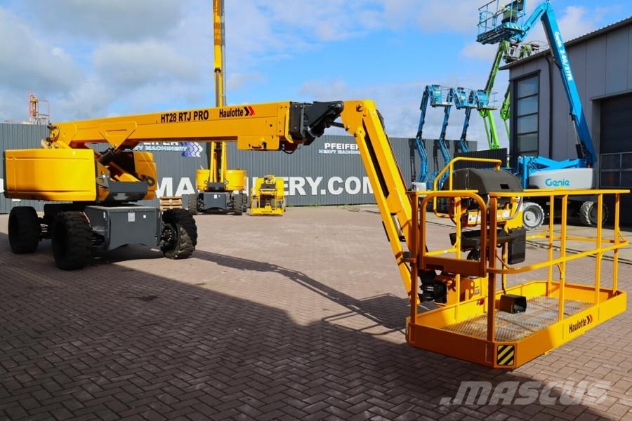 Haulotte HT28RTJ Pro 4x4x4 Drive, 28 m Working Height, 24m Telescopic boom lifts