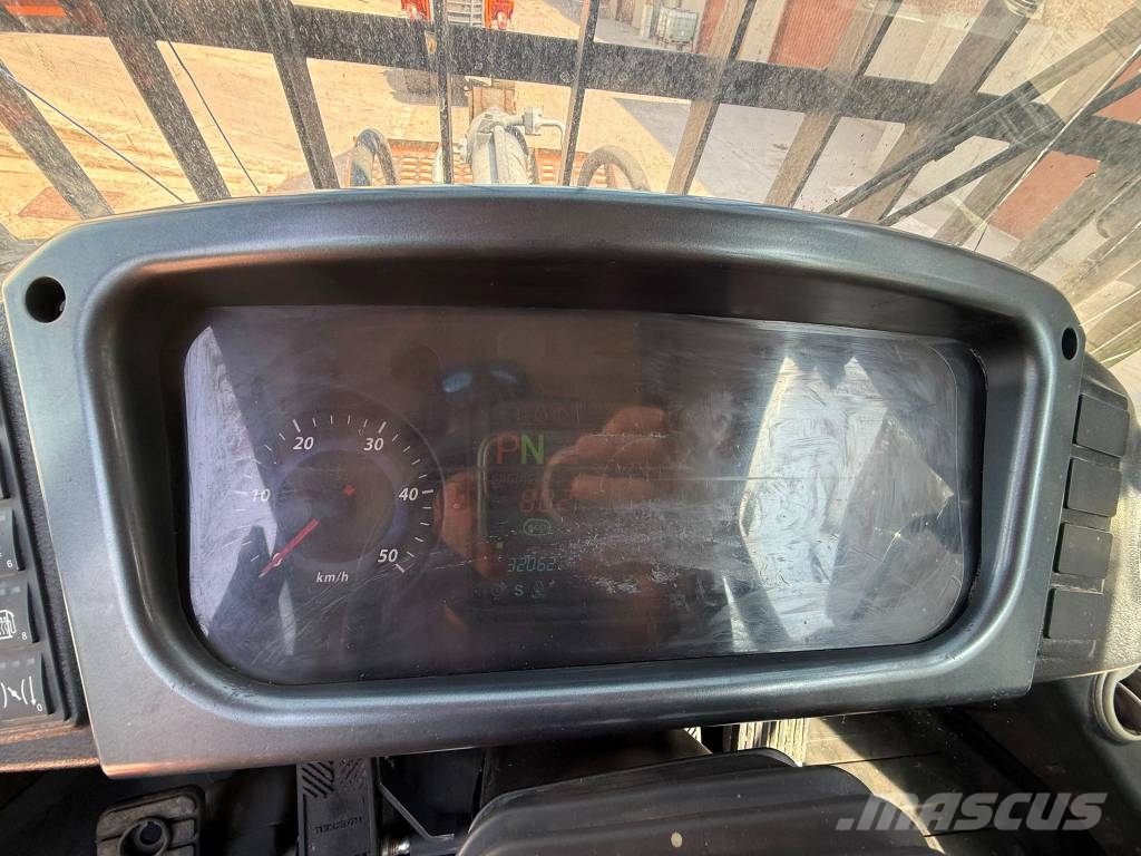 Doosan DL 200-5 Naudoti ratiniai krautuvai
