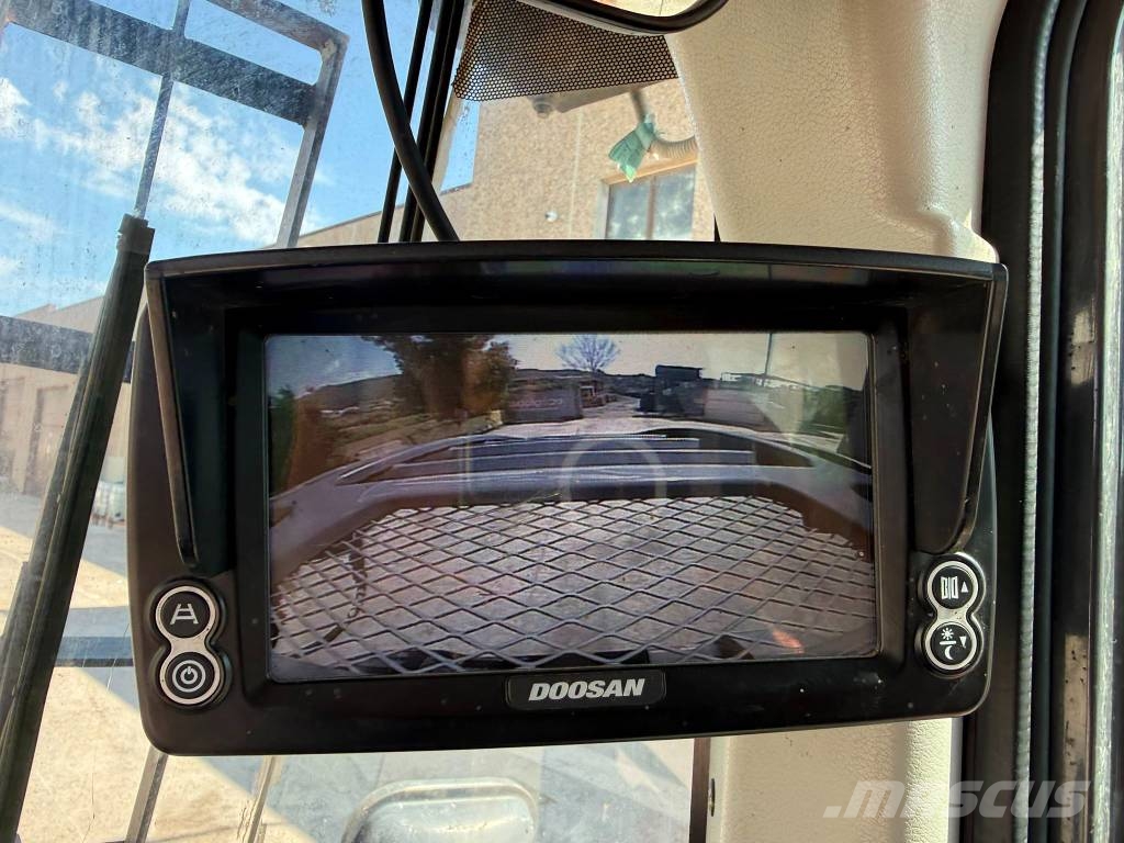 Doosan DL 200-5 Naudoti ratiniai krautuvai