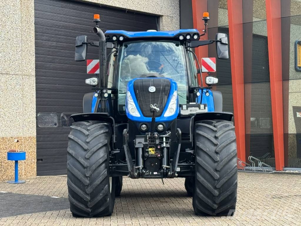 New Holland T7.260AC PLMI, Frontlinkage + PTO, airbrakes, 50k, Traktorji