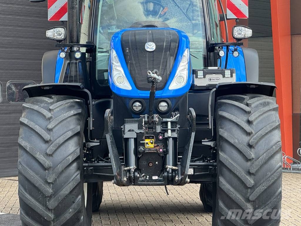 New Holland T7.260AC PLMI, Frontlinkage + PTO, airbrakes, 50k, Traktorji