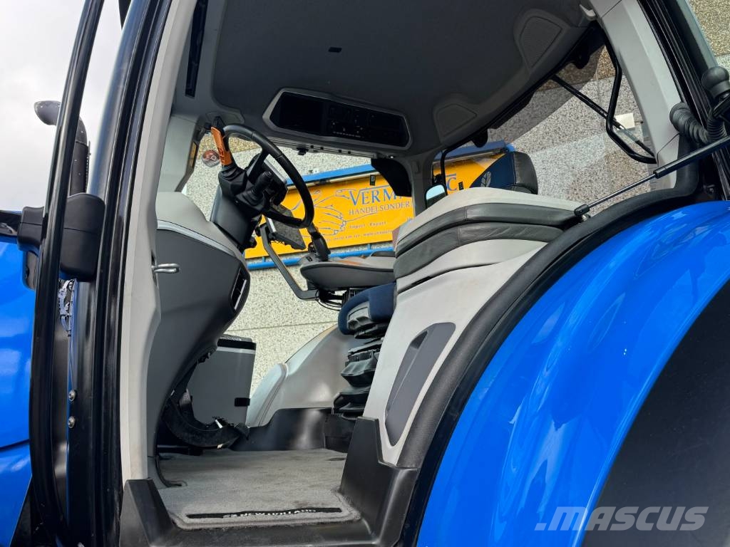 New Holland T7.260AC PLMI, Frontlinkage + PTO, airbrakes, 50k, Traktorji