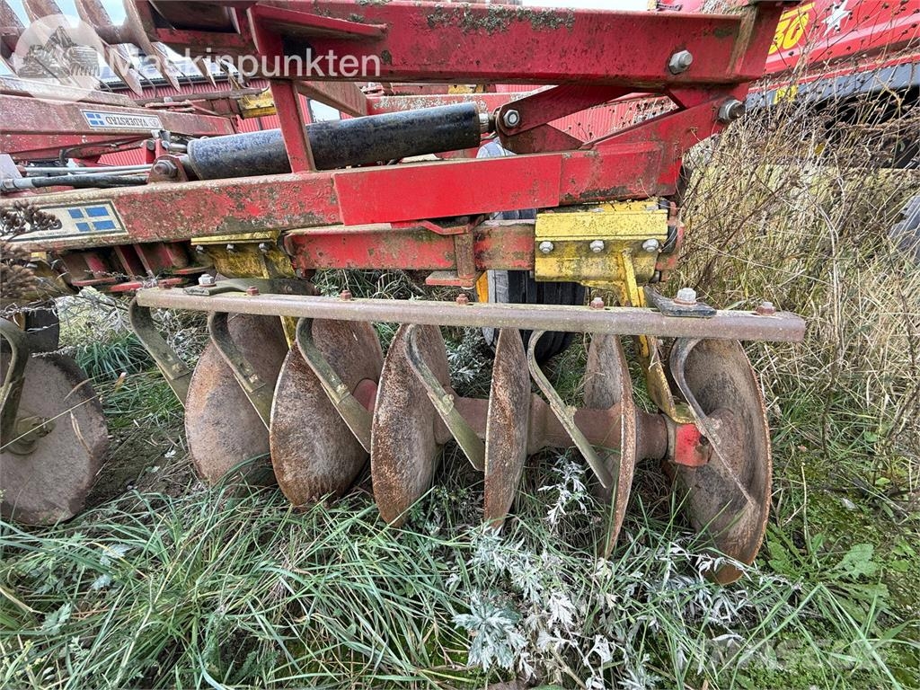 Väderstad XT 540 Randaalid