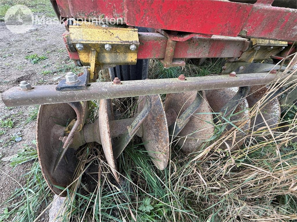 Väderstad XT 540 Randaalid
