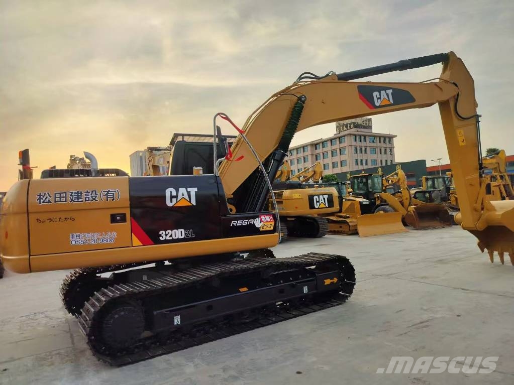 CAT 320D2L Escavadeiras de esteiras