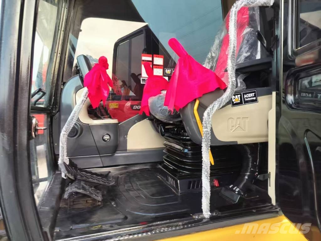 CAT 320D2L Escavadeiras de esteiras