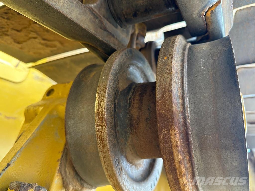 CAT D6 LGP Buldožeri guseničari