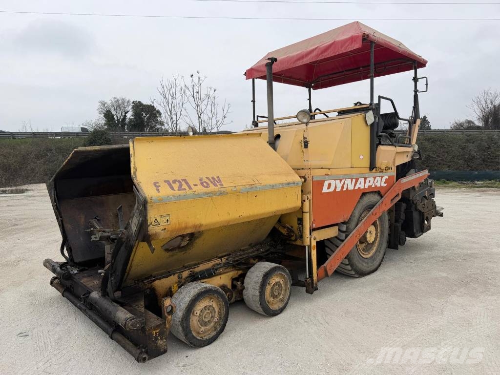 Dynapac F 121-6W Asphalt pavers