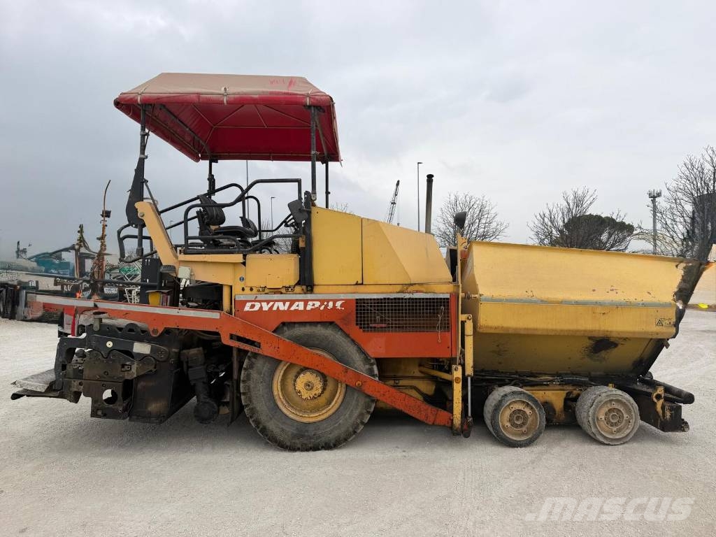 Dynapac F 121-6W Asphalt pavers
