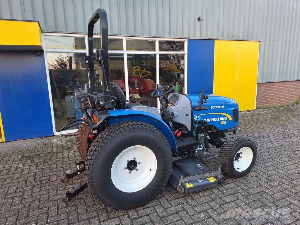 New Holland Boomer 35 Traktory