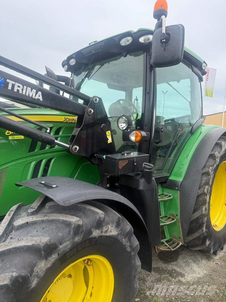John Deere 6115 R Tractores