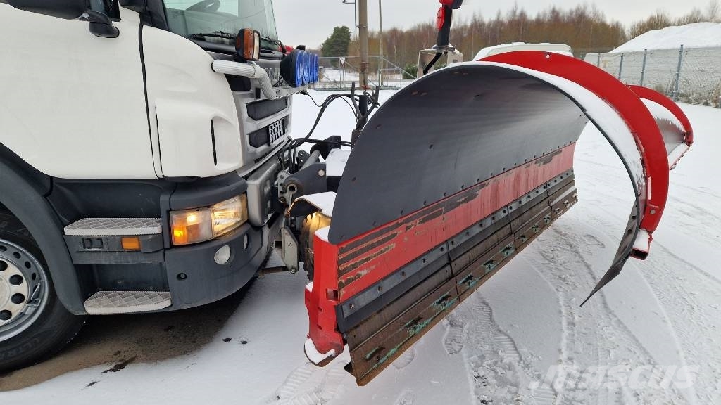 Mählers ROSSO 2010 37KP Plow + attachment Snow blades and plows
