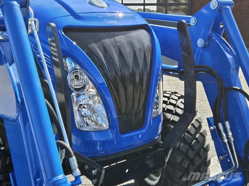 New Holland Boomer 55 HST met voorlader Kompakttraktorid