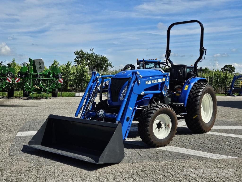 New Holland Boomer 55 HST met voorlader Kompakttraktorid