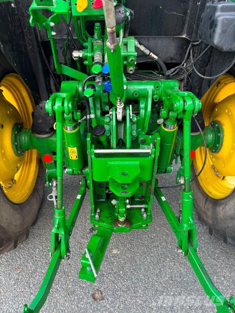 John Deere 5100 R Трактора