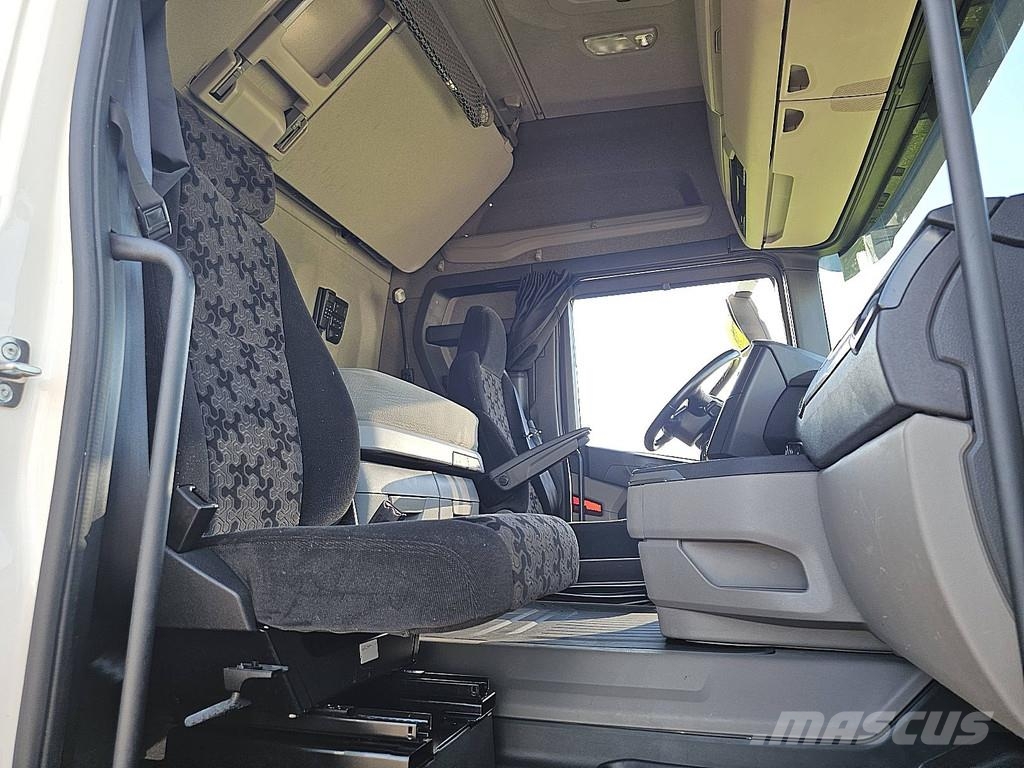 Scania R450 6x2*4 Lanový nosič kontajnerov