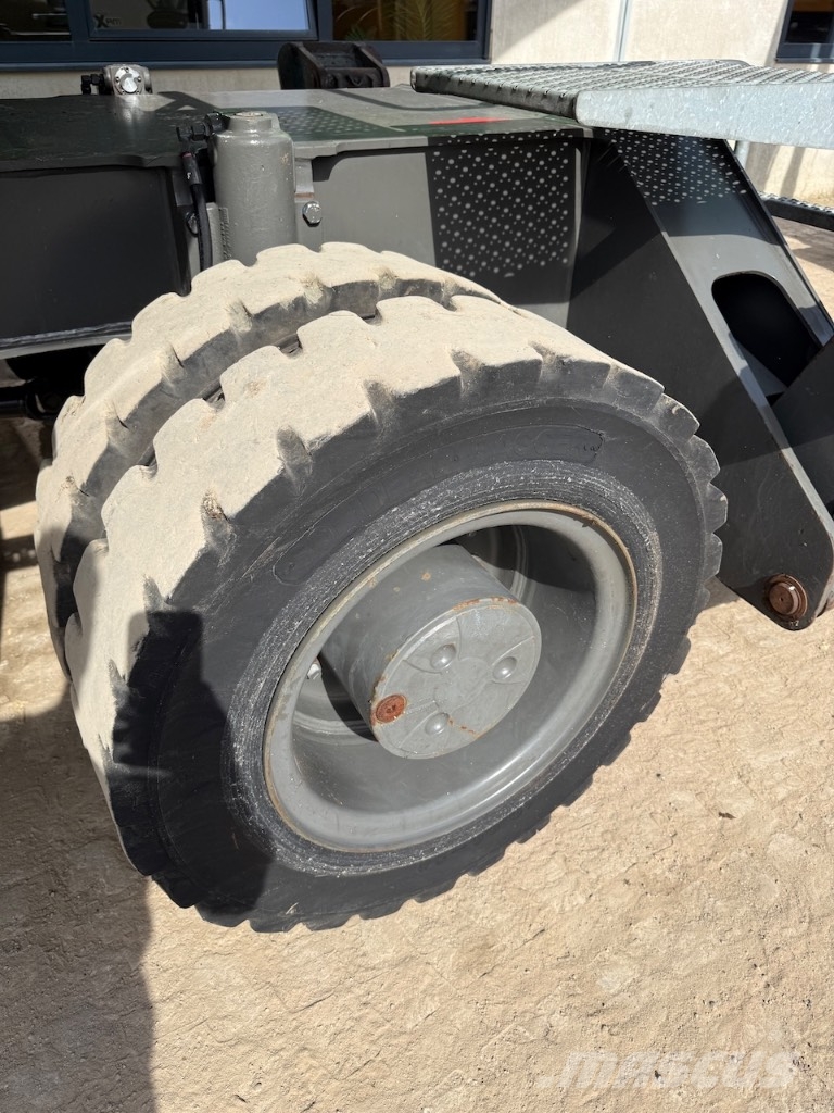 Sennebogen 818 M - 818 M E - 818ME - 818 E Bageri za manipuliranje materijalom / otpadom