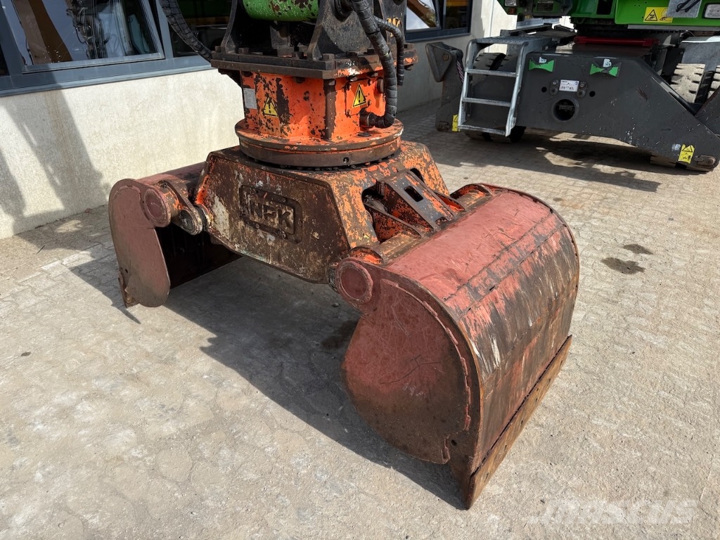 Sennebogen 818 M - 818 M E - 818ME - 818 E Bageri za manipuliranje materijalom / otpadom
