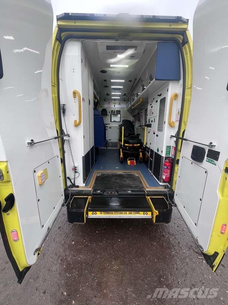 Fiat Ducato A&E Fiat Ducato A&E Vehicle with Stryker Pr Ambulanze
