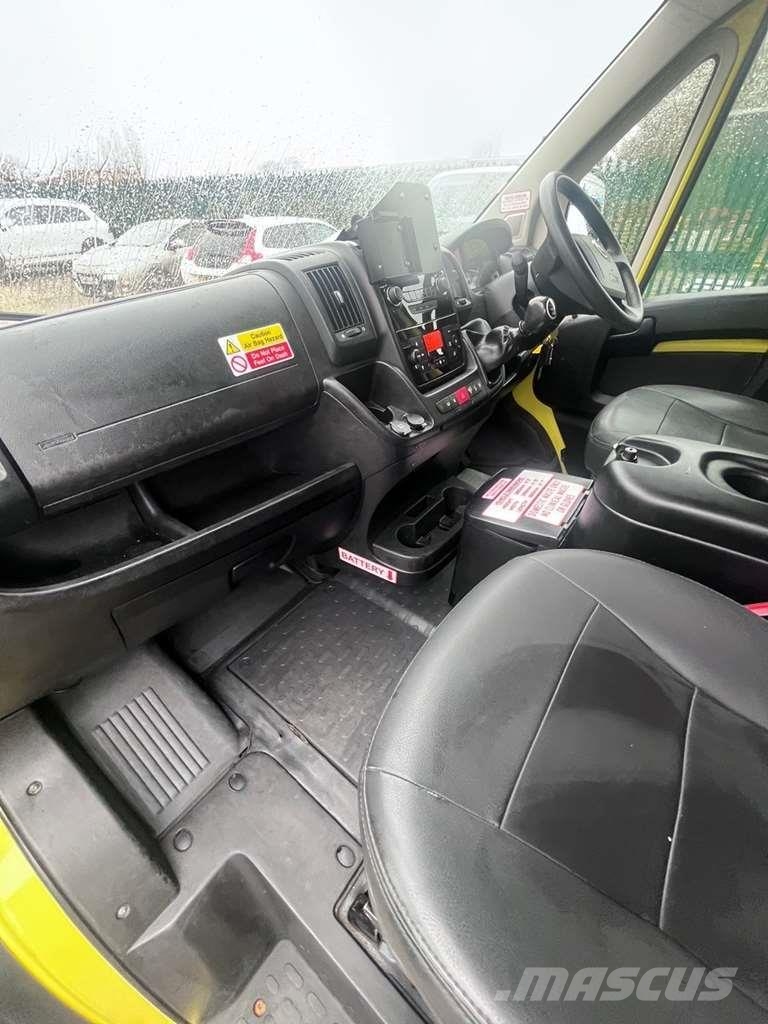 Fiat Ducato A&E Fiat Ducato A&E Vehicle with Stryker Pr Ambulanze