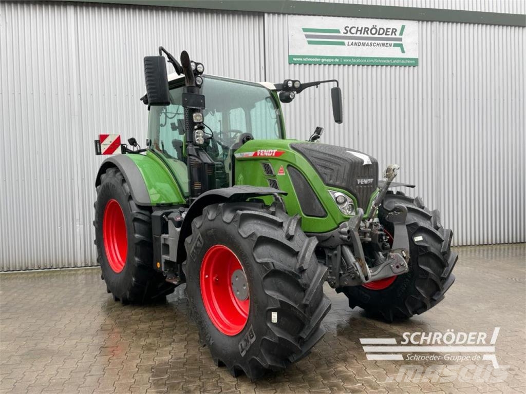 Fendt 718 VARIO GEN6 PROFI PLUS Tractoare