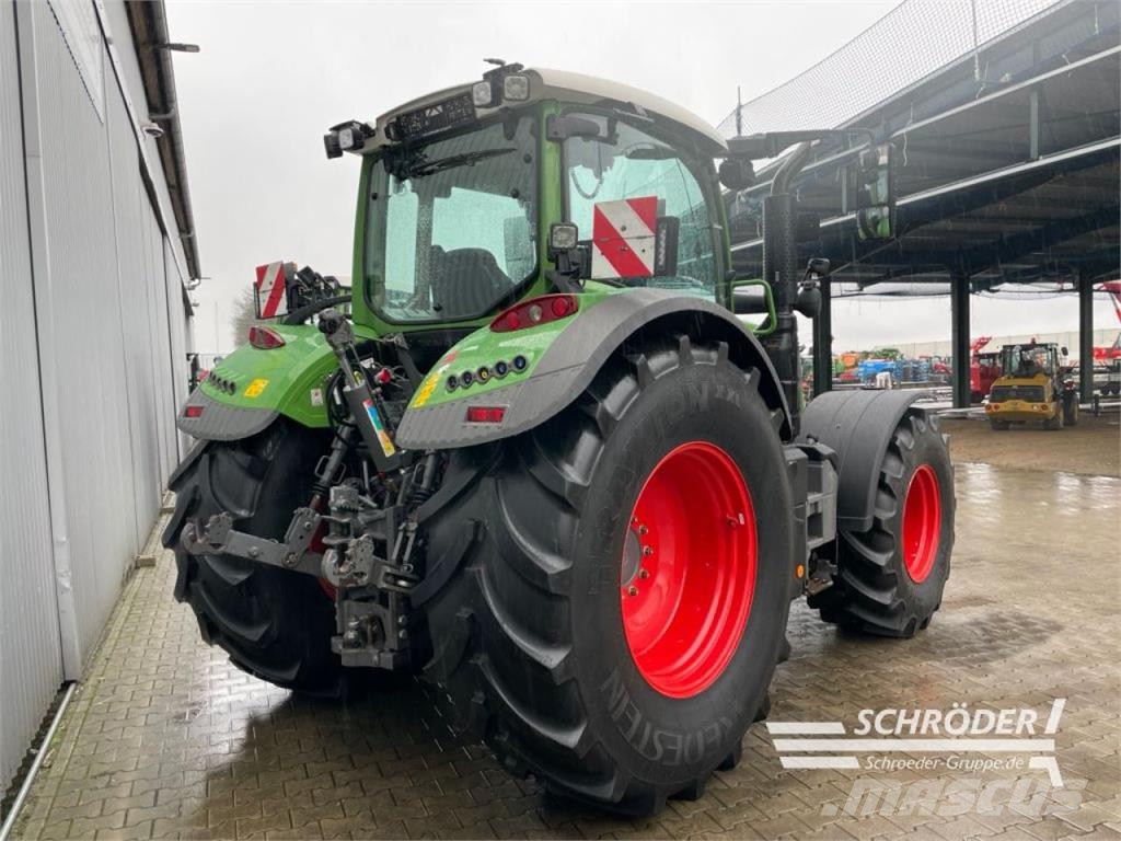 Fendt 718 VARIO GEN6 PROFI PLUS Трактори