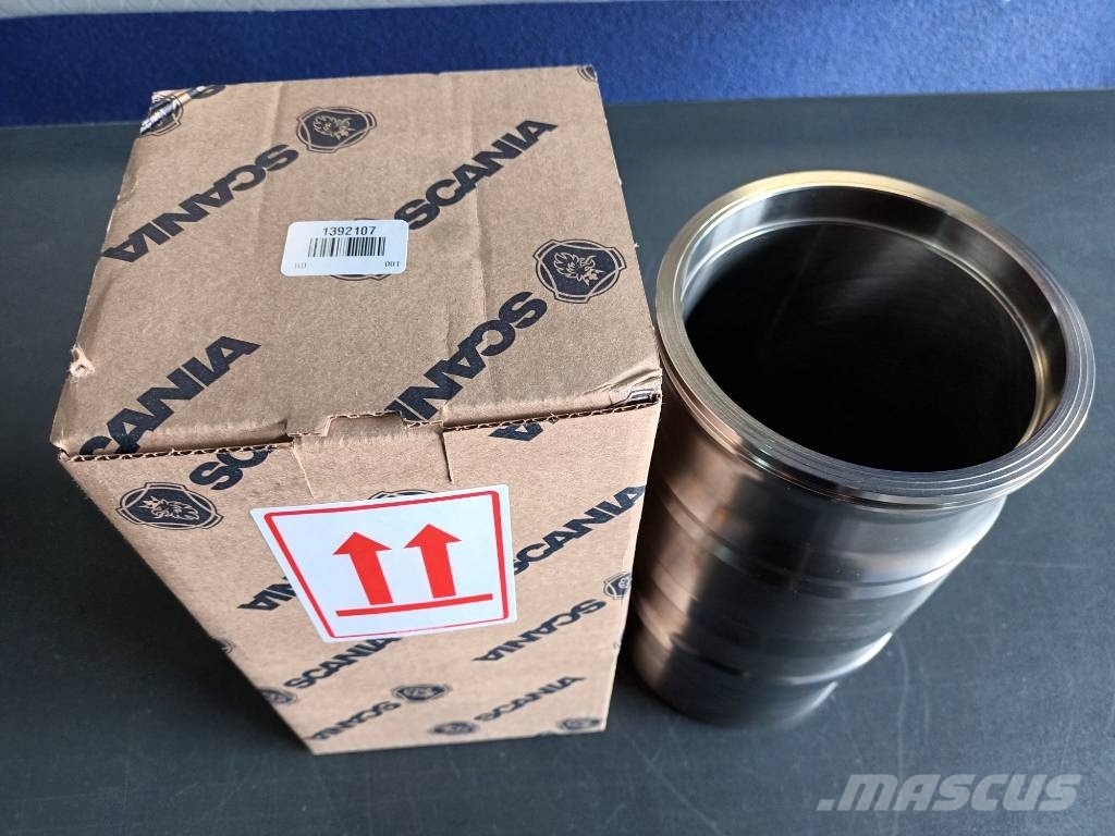 Scania CYLINDER LINER 1392107 Motorer