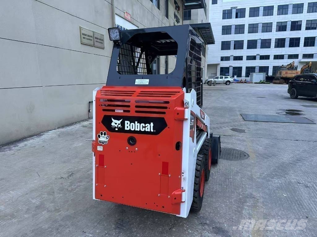 Bobcat S70 스키드로더