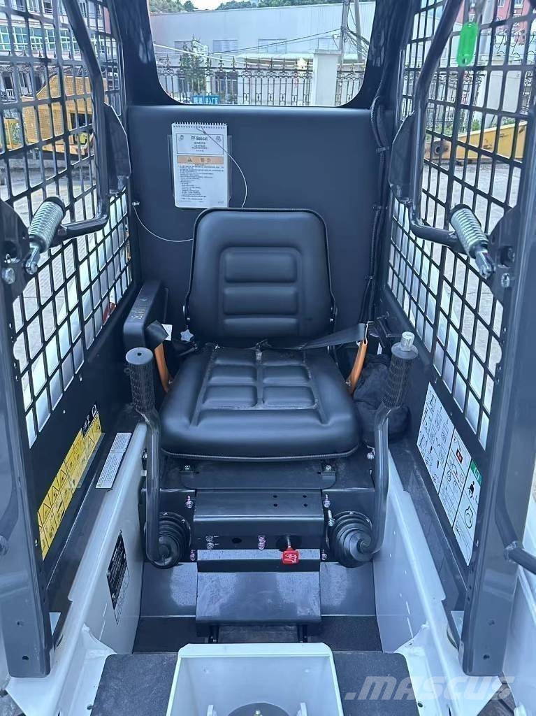 Bobcat S70 스키드로더