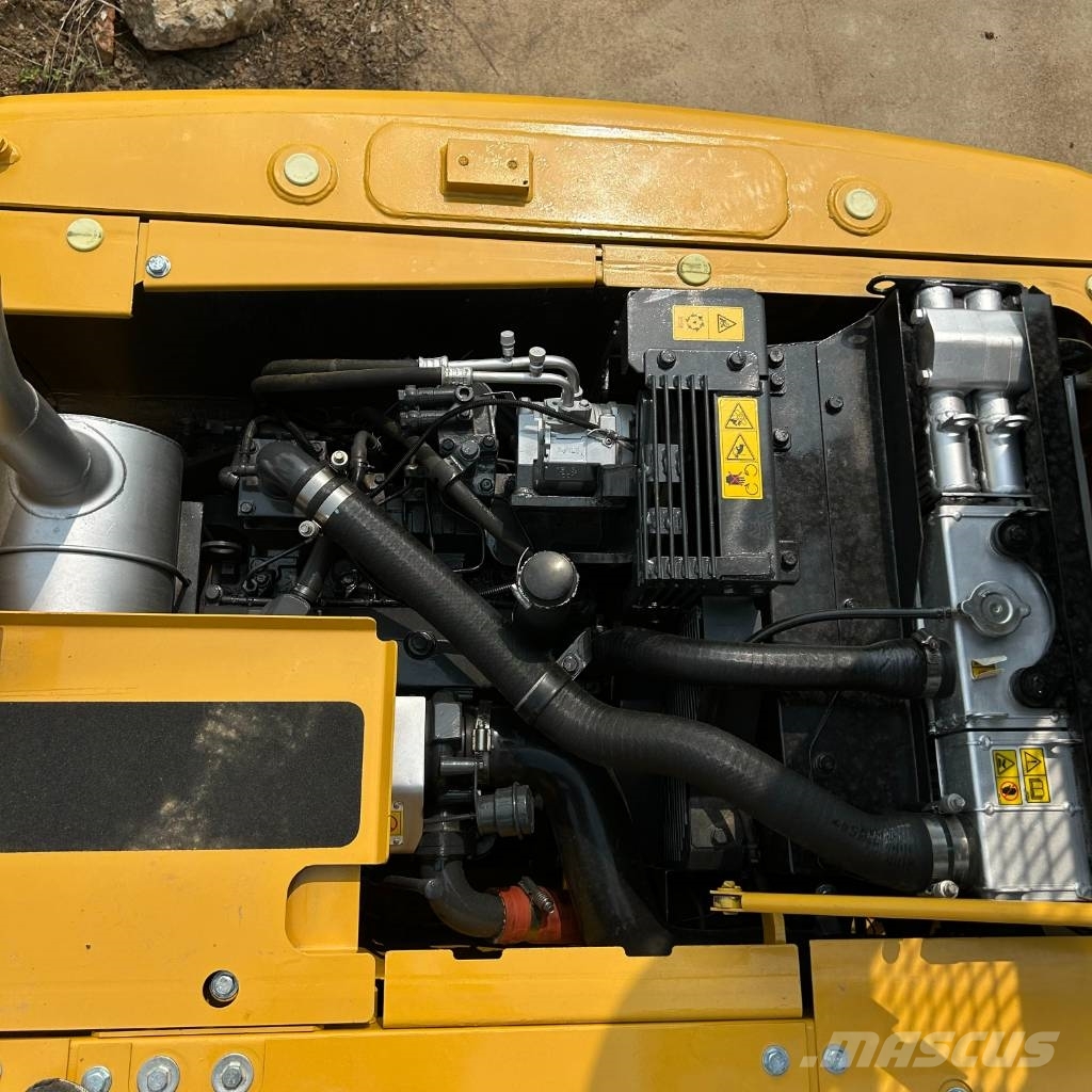 Komatsu 110 Escavadeiras de esteiras