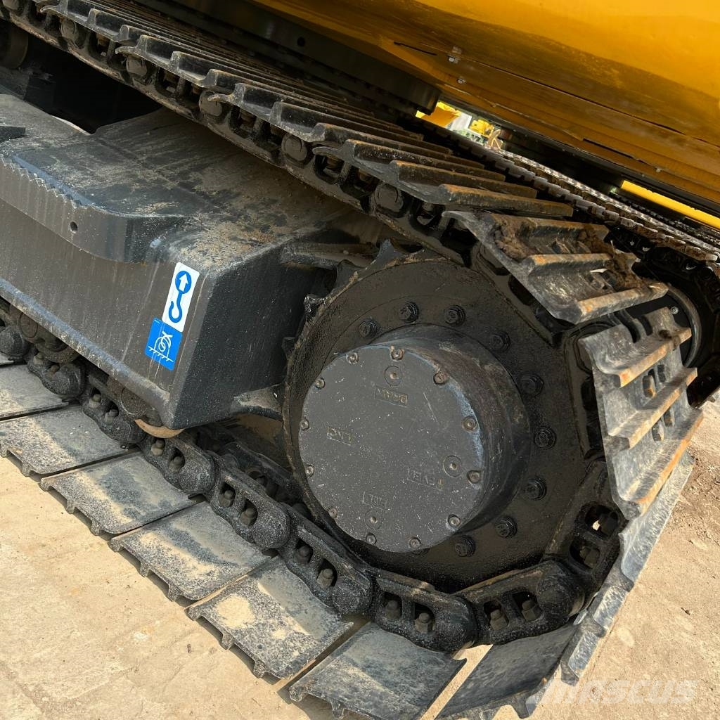Komatsu 110 Escavadeiras de esteiras