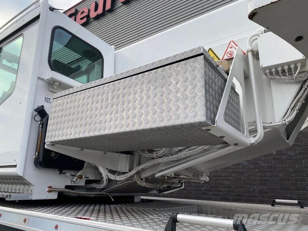 Tadano ATF 40G-2 KRAAN/KRAN/CRANE/GRUA Mobiilinosturit