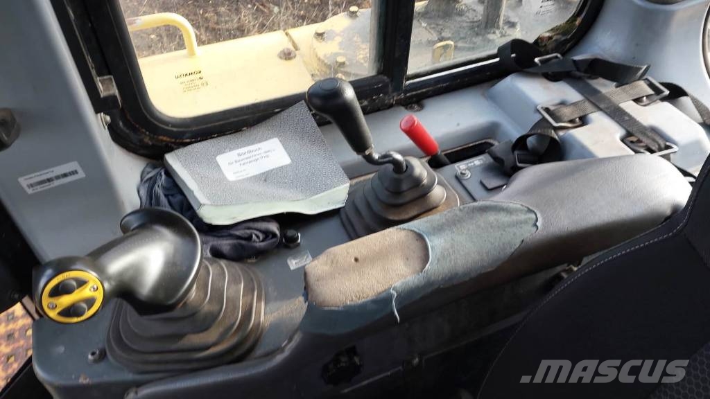 Komatsu D155 AX-6 Rupsdozers
