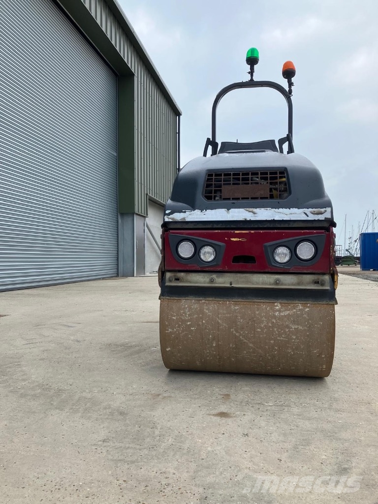 Bomag BW 80 AD-5 Çift tamburlu silindirler