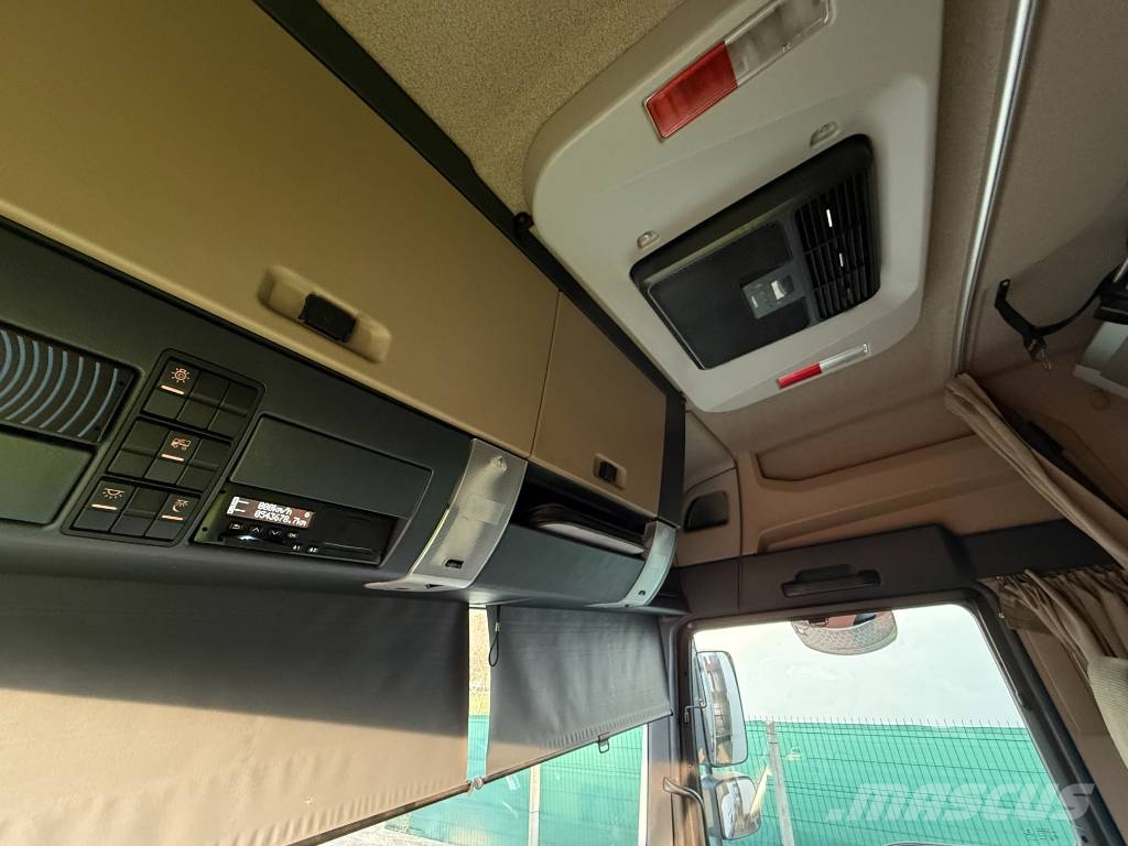 MAN TGM 15.290 Camiões caixa cortinas laterais