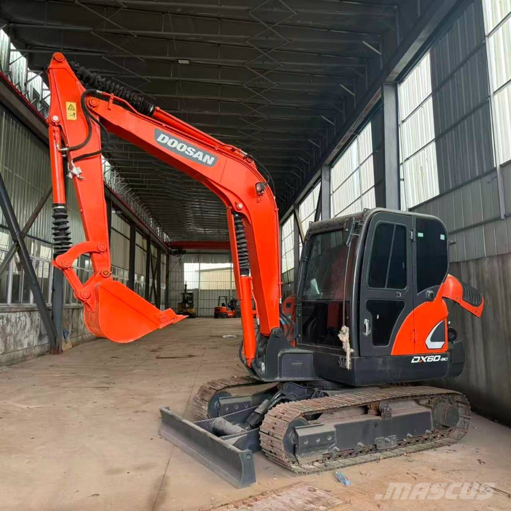 Doosan DX 60-9 C Vikšriniai ekskavatoriai