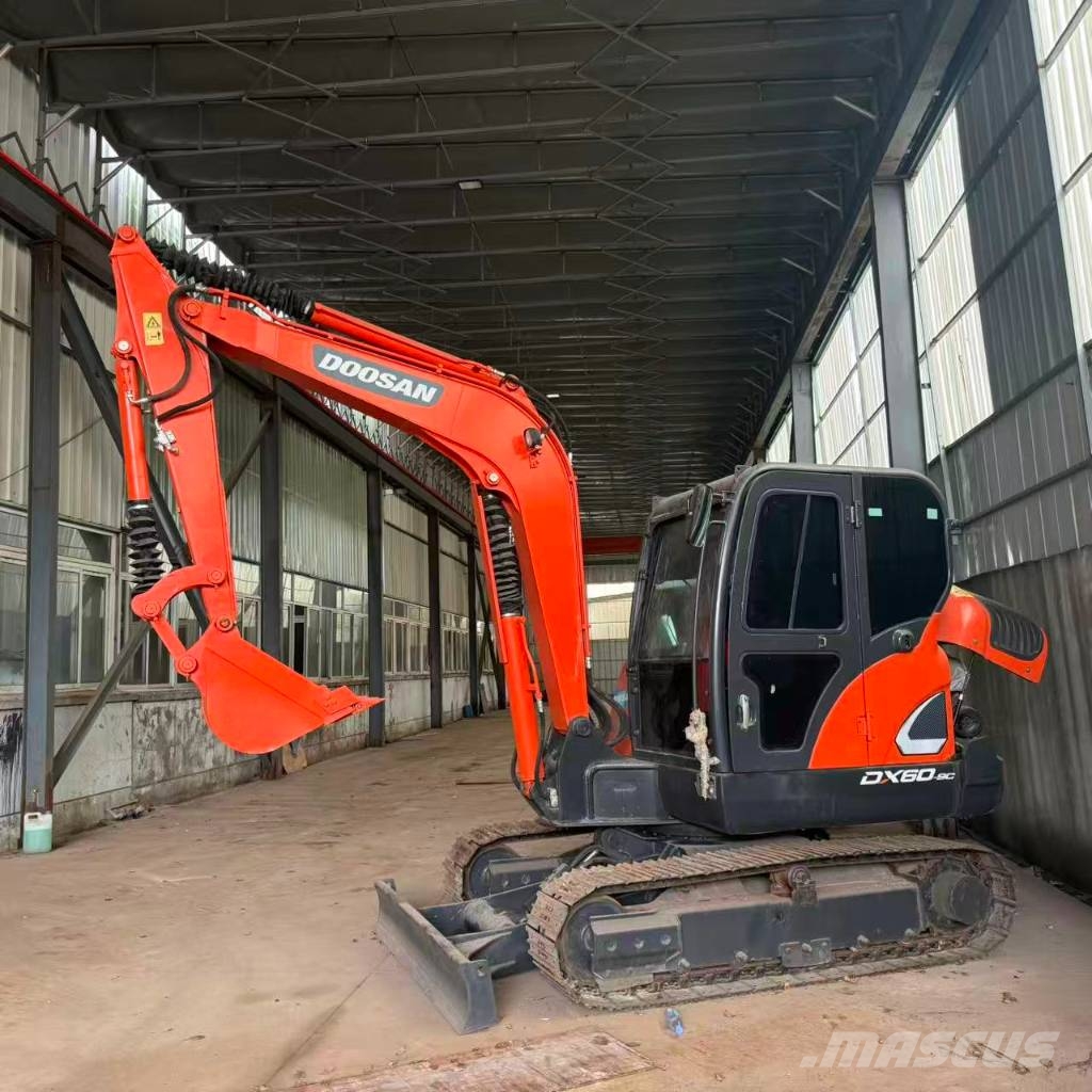 Doosan DX 60-9 C Vikšriniai ekskavatoriai