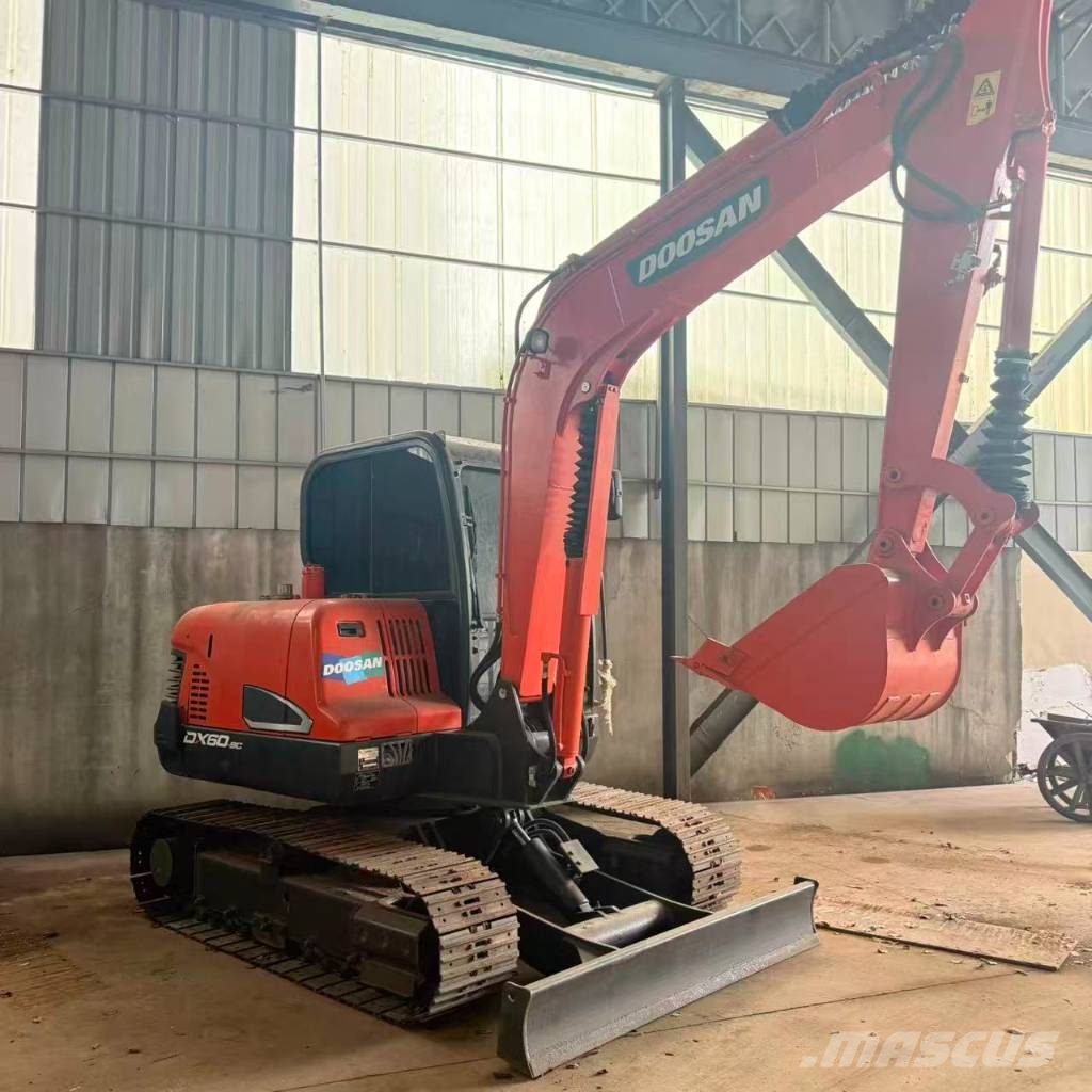 Doosan DX 60-9 C Vikšriniai ekskavatoriai