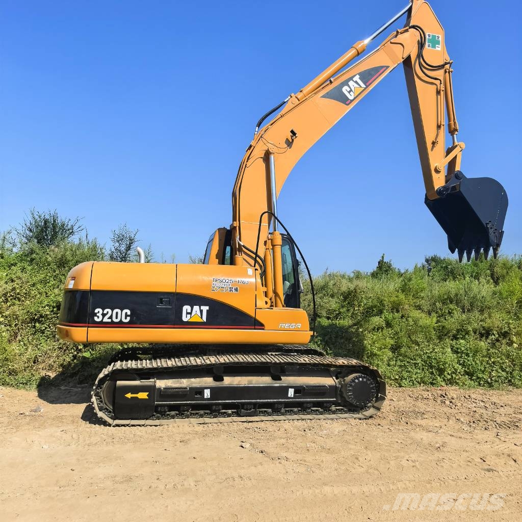CAT 320 C Lánctalpas kotrók